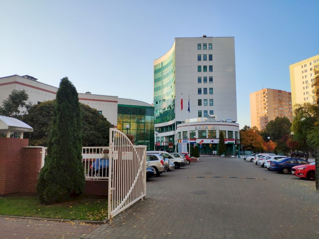 Campus of Lazarsky University - main entrance